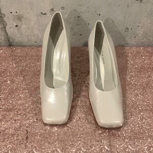 Kenneth Cole New York Square Toe Wooden Block Heel Pumps - Size 7.5